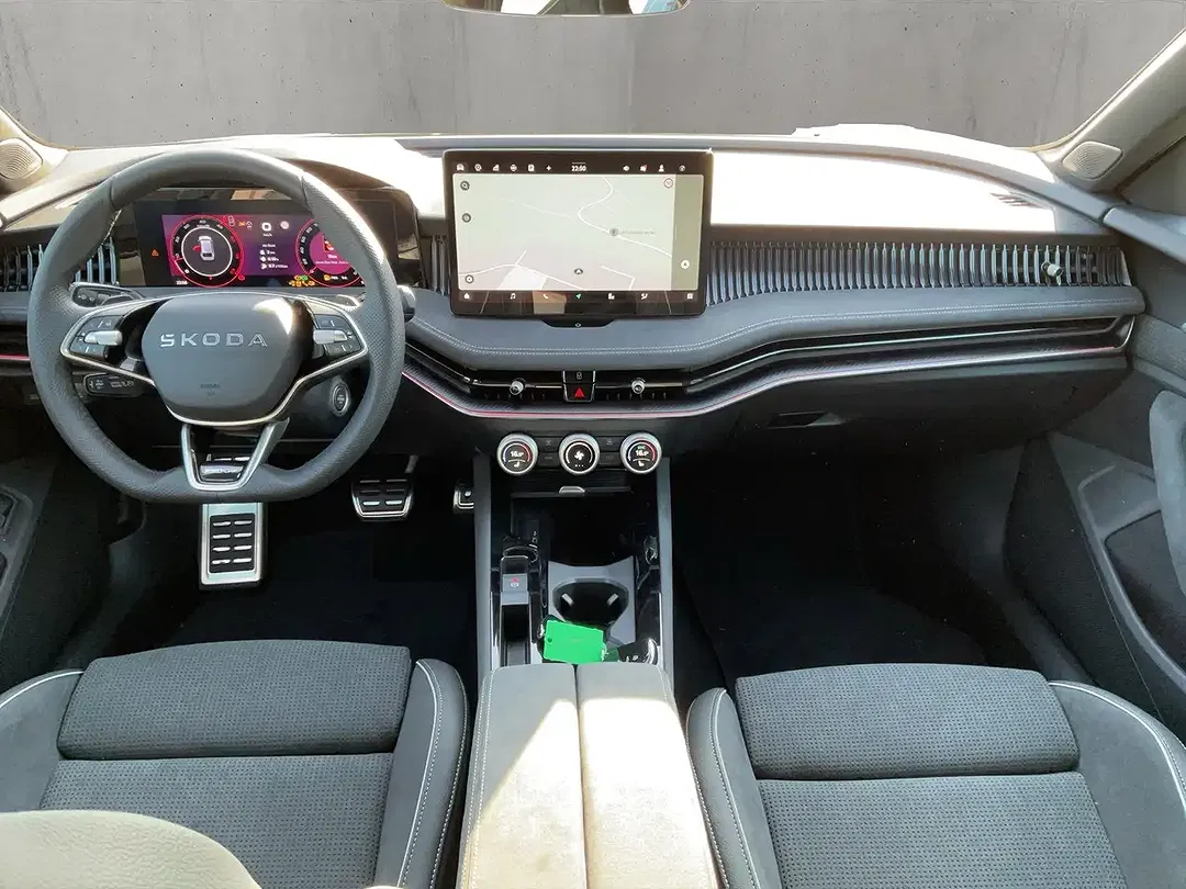 Skoda Superb - Thumbnail 7