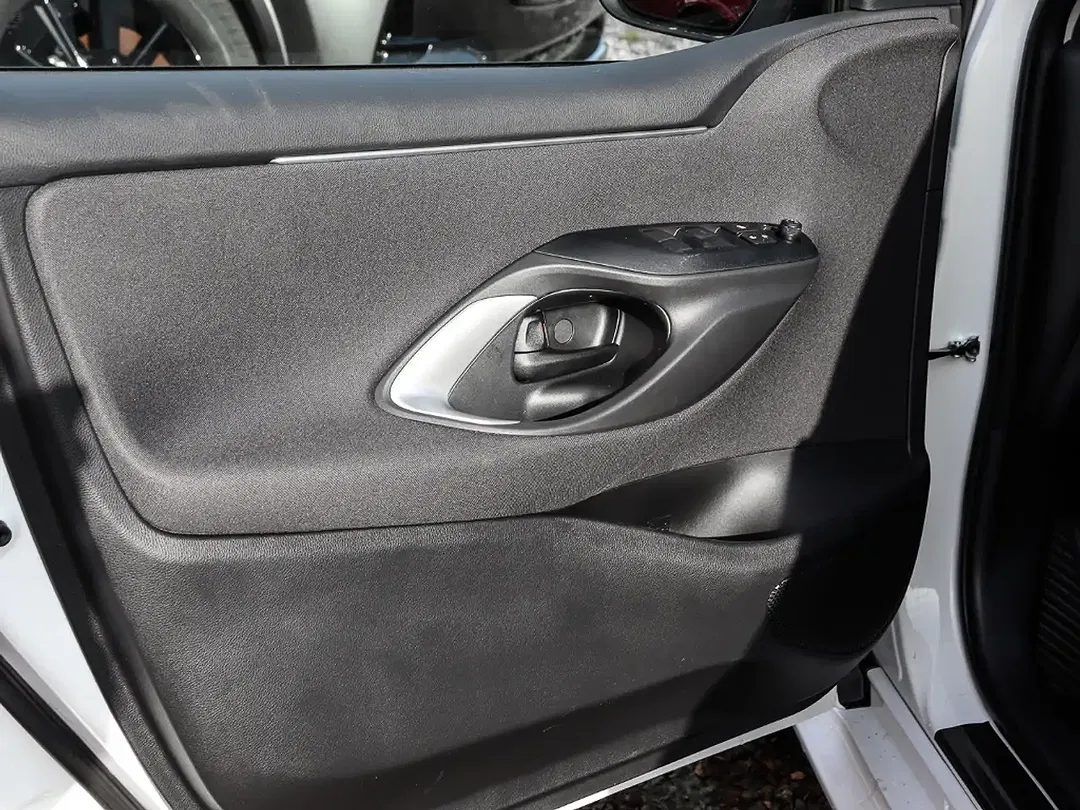 Mazda 2 - Thumbnail 8