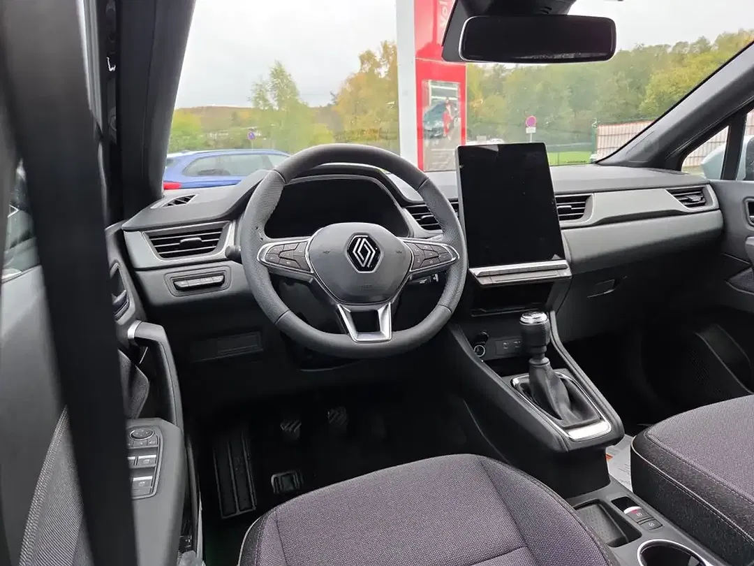 Renault Captur - Thumbnail 13
