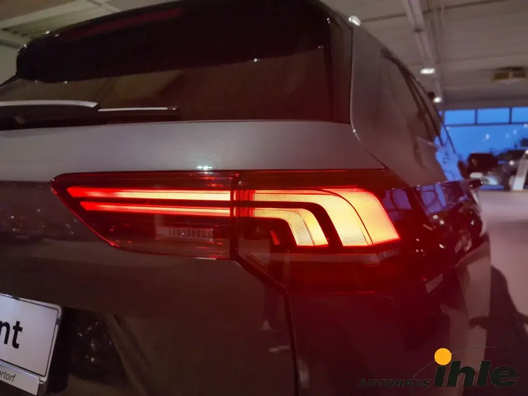 Volkswagen Golf Variant - Thumbnail 15
