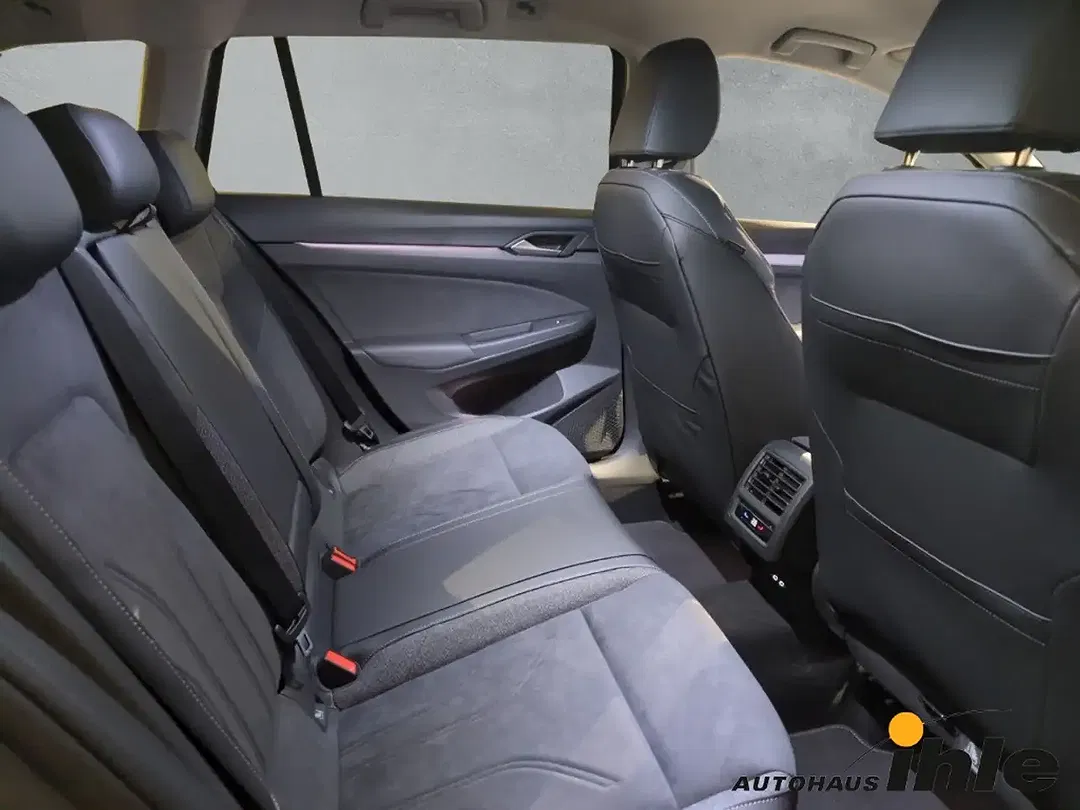 Volkswagen Golf Variant - Thumbnail 8
