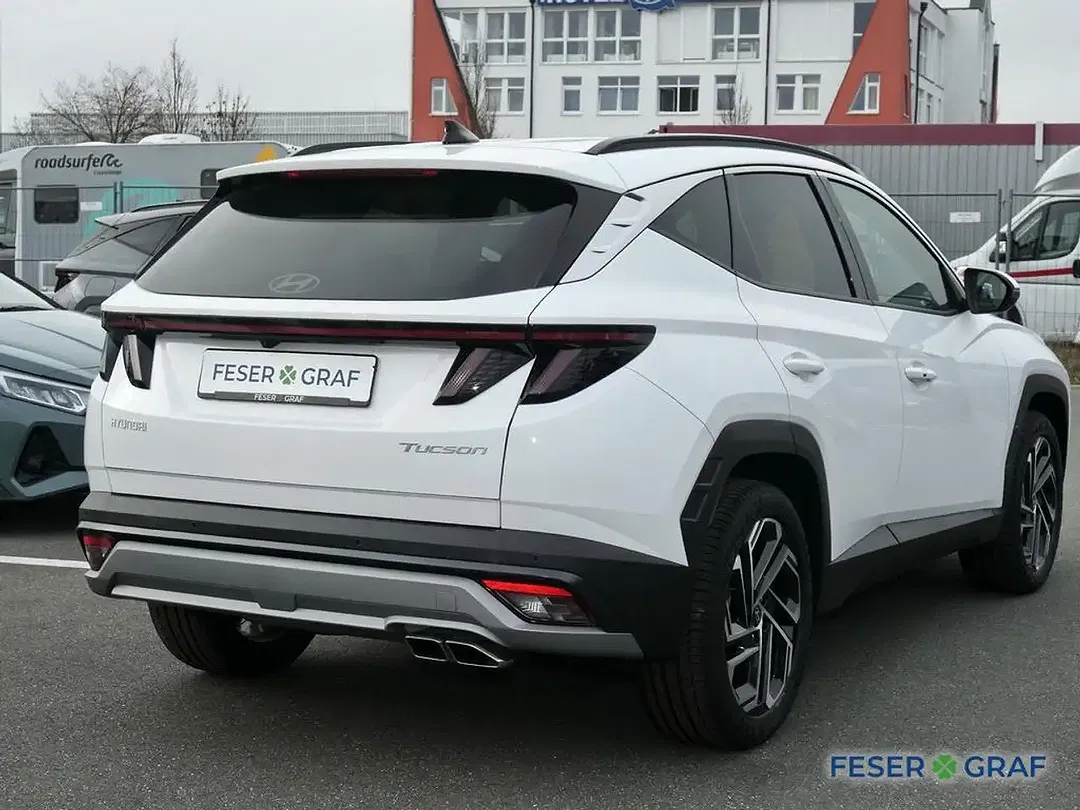 Hyundai TUCSON - Thumbnail 2
