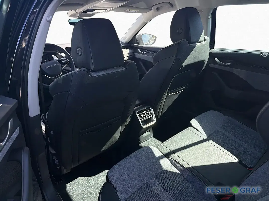Skoda Octavia - Thumbnail 9