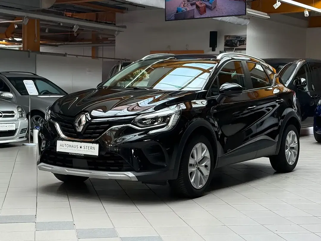 Renault Captur - Thumbnail 2