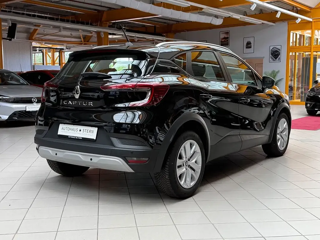 Renault Captur - Thumbnail 6