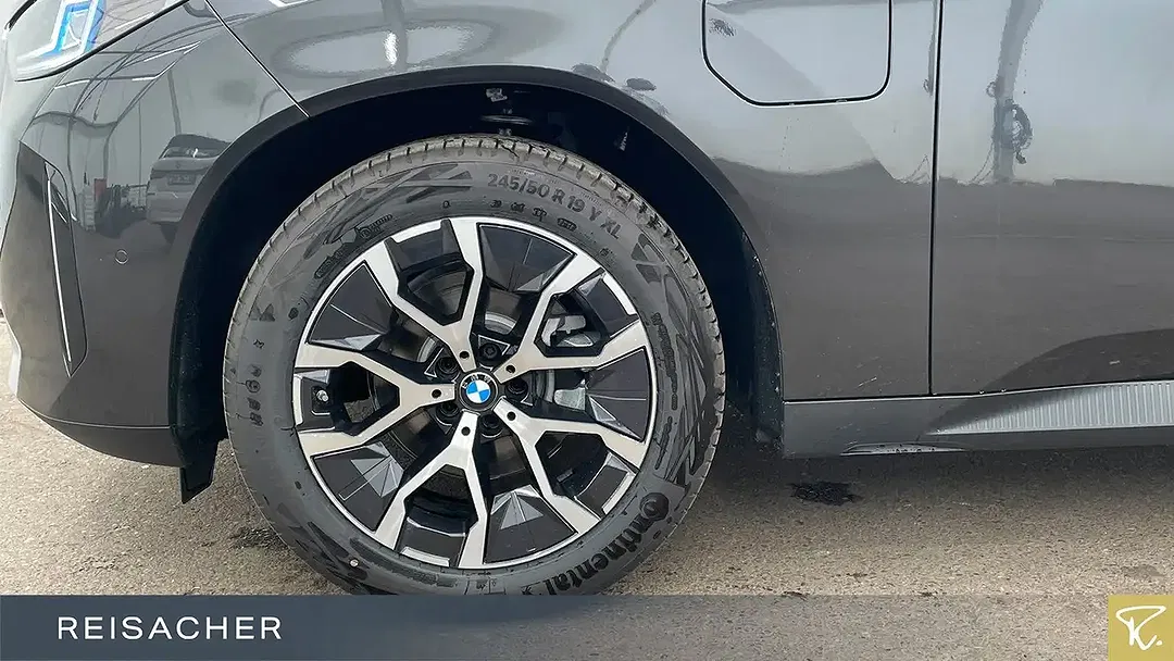 BMW X3 - Thumbnail 3