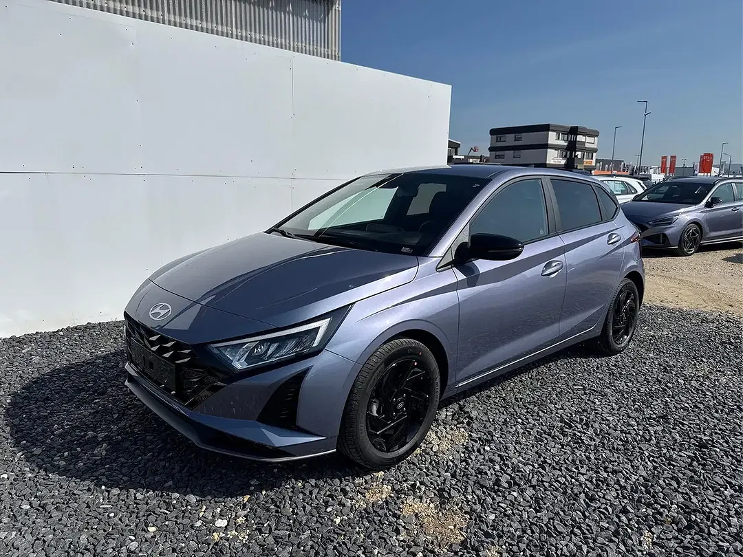 Hyundai i20 - Thumbnail 1