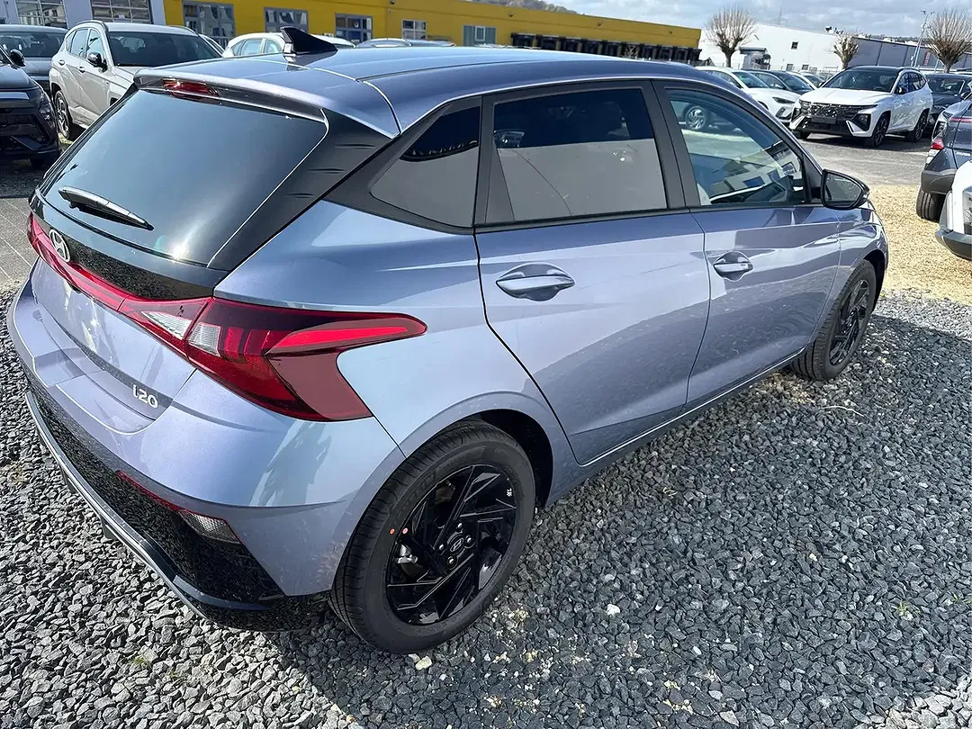 Hyundai i20 - Thumbnail 5