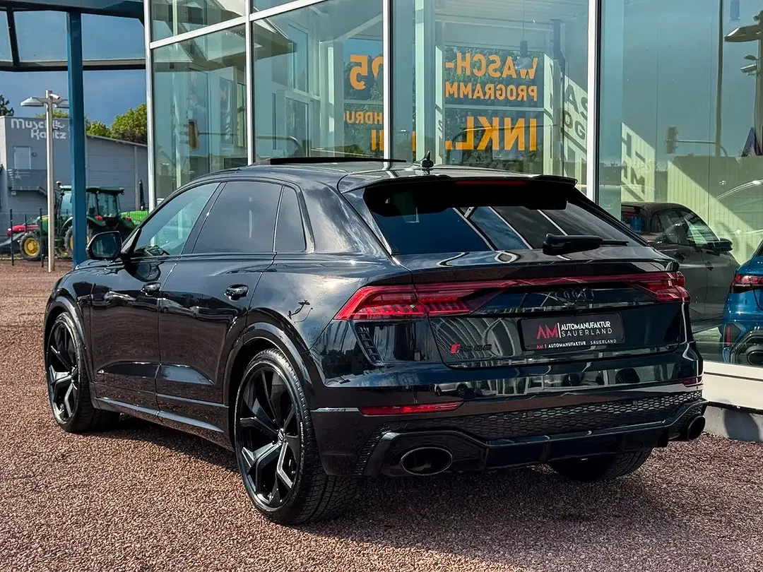 Audi RS Q8 - Thumbnail 9