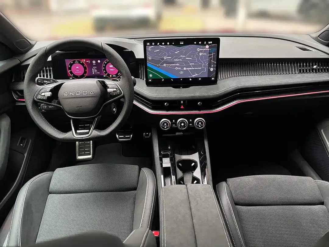 Skoda Superb - Thumbnail 8