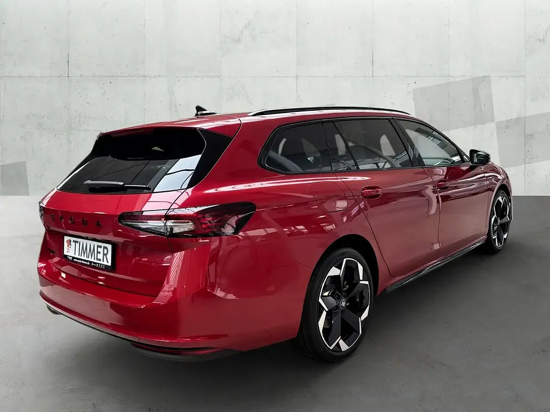 Skoda Superb - Thumbnail 2