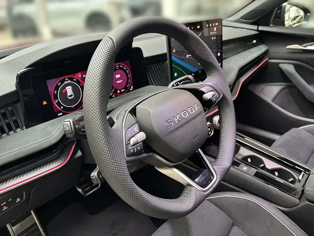 Skoda Superb - Thumbnail 7