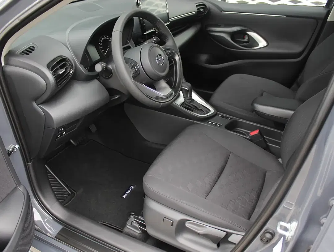 Mazda 2 - Thumbnail 11