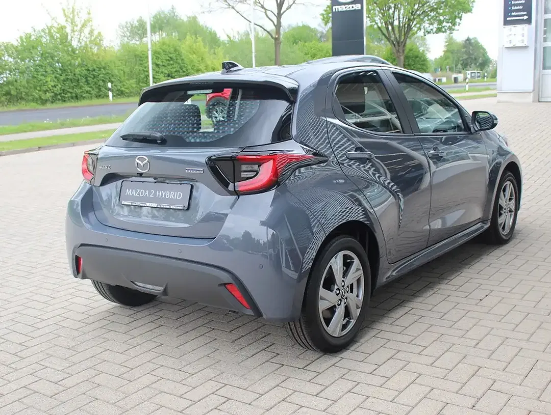 Mazda 2 - Thumbnail 5