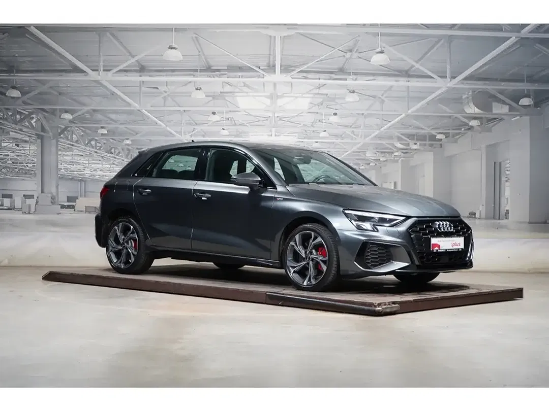Audi A3 - Thumbnail 4
