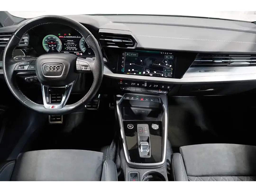 Audi A3 - Thumbnail 6