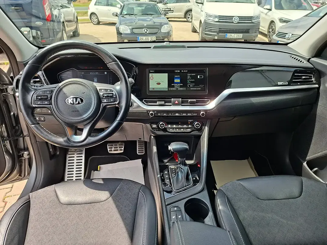 Kia Niro - Thumbnail 13