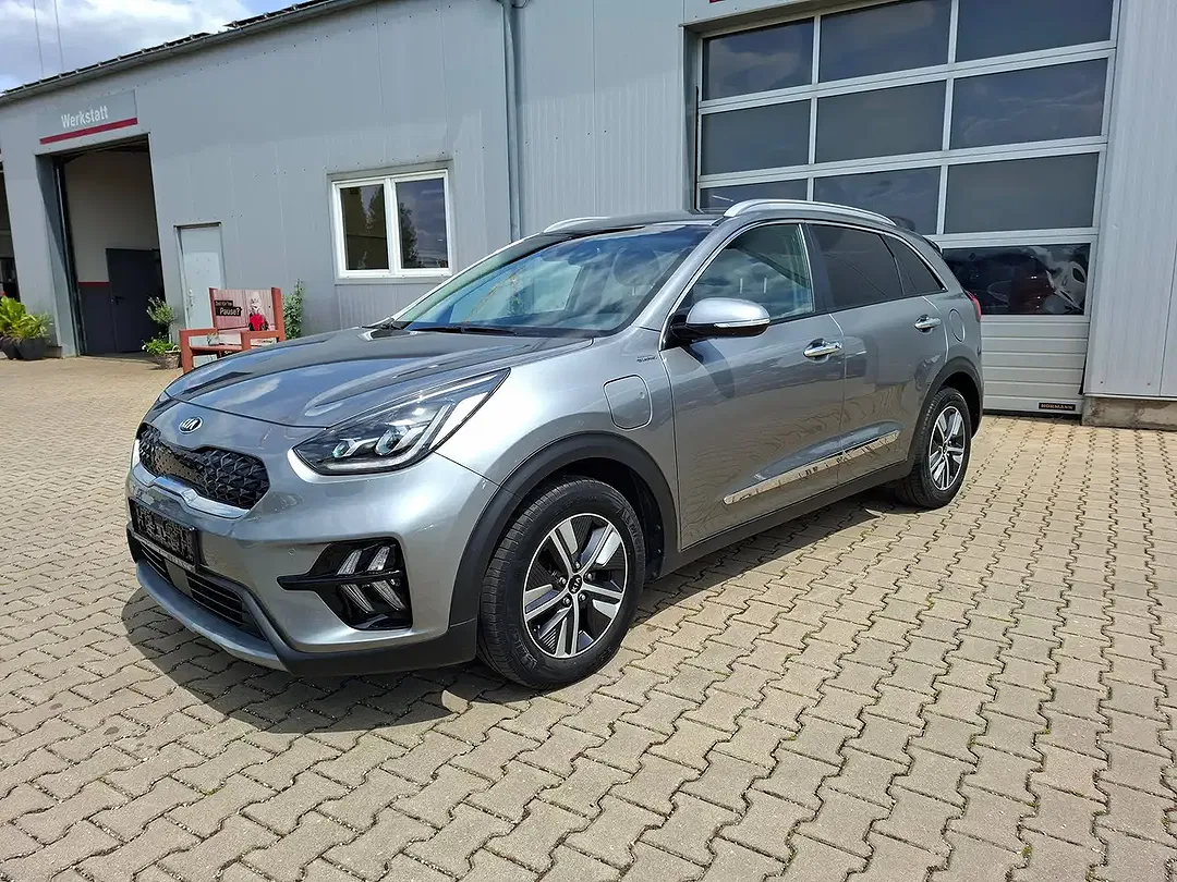 Kia Niro - Thumbnail 2