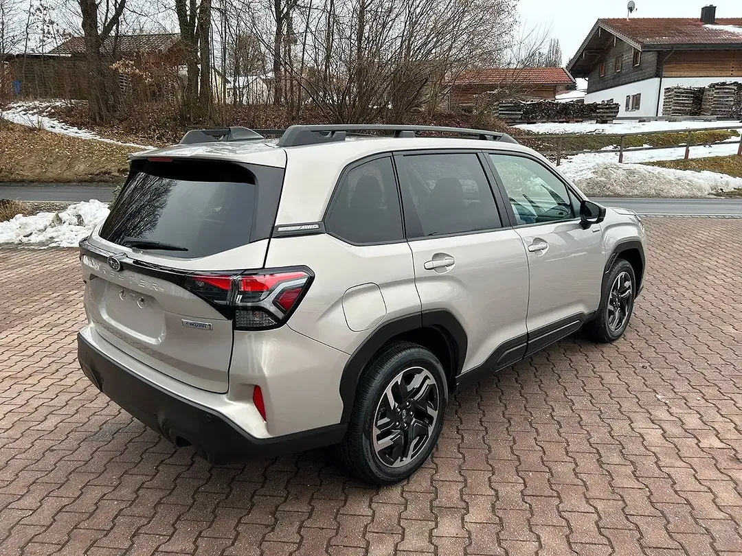 Subaru Forester - Thumbnail 5