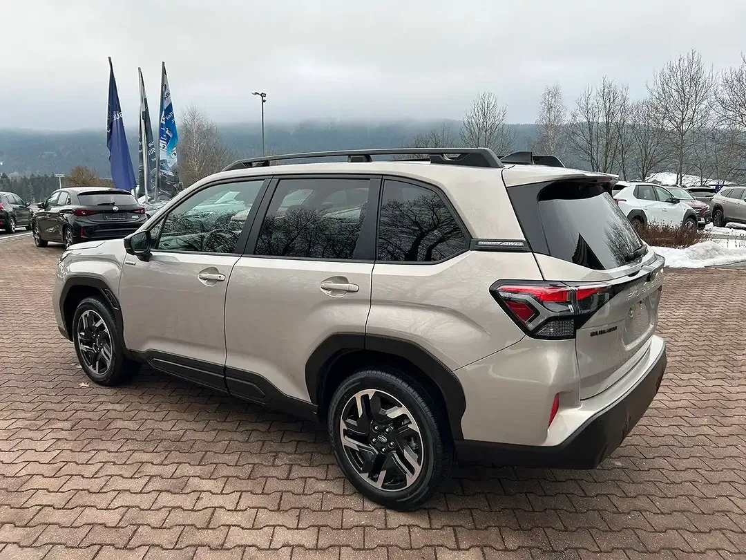 Subaru Forester - Thumbnail 7