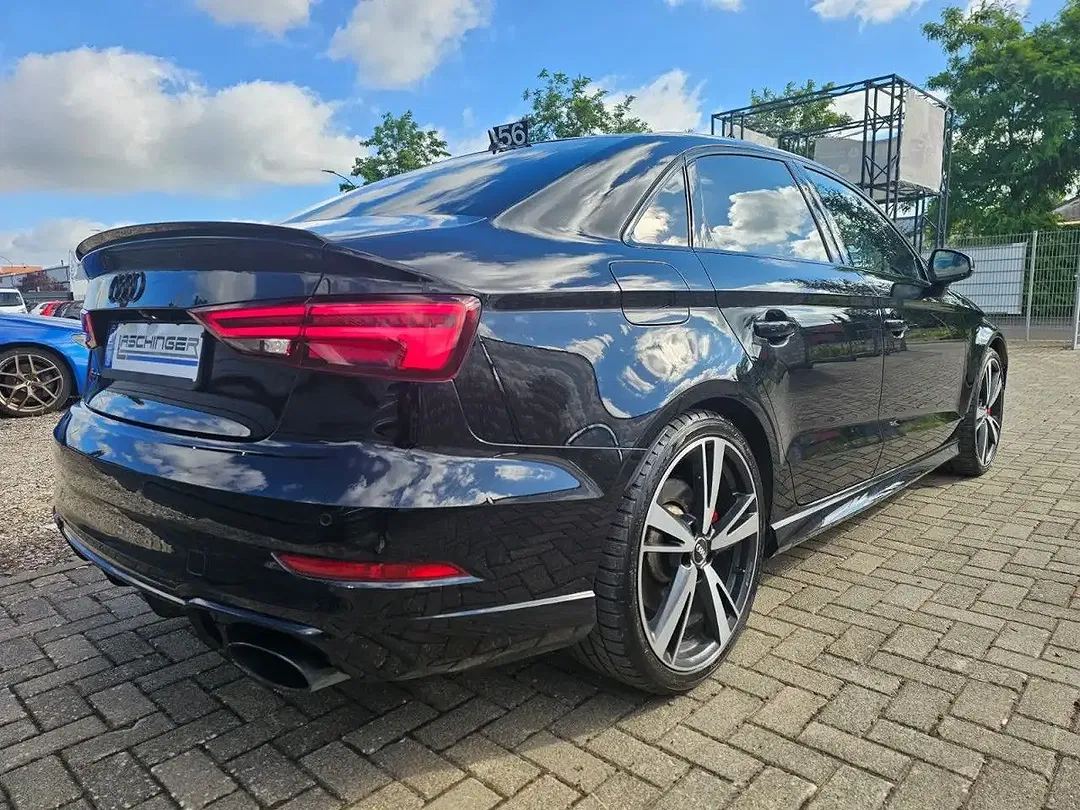 Audi RS3 - Thumbnail 4