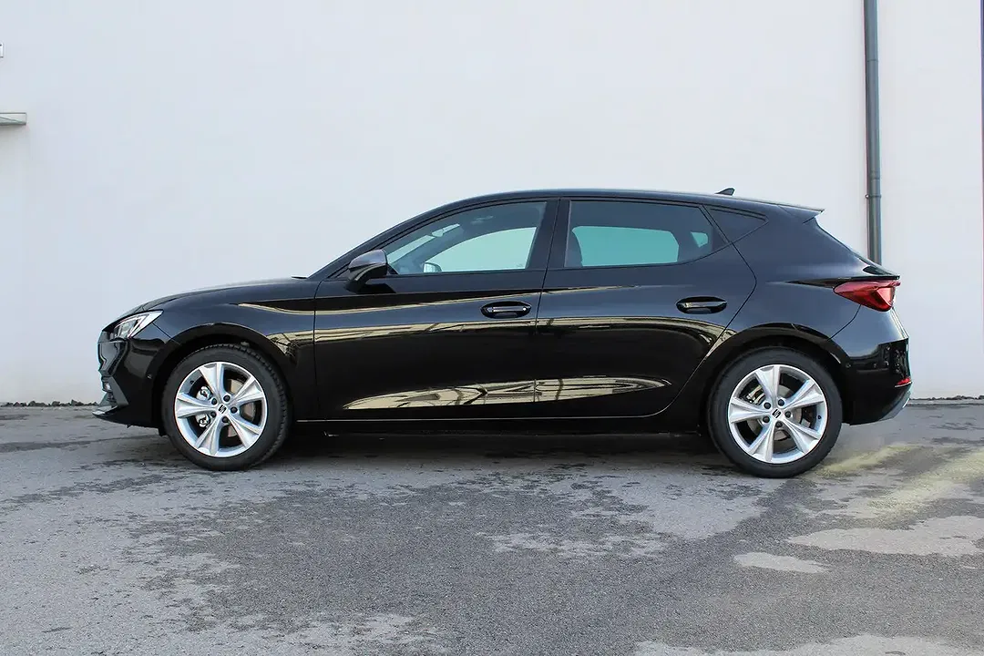 SEAT Leon - Thumbnail 4