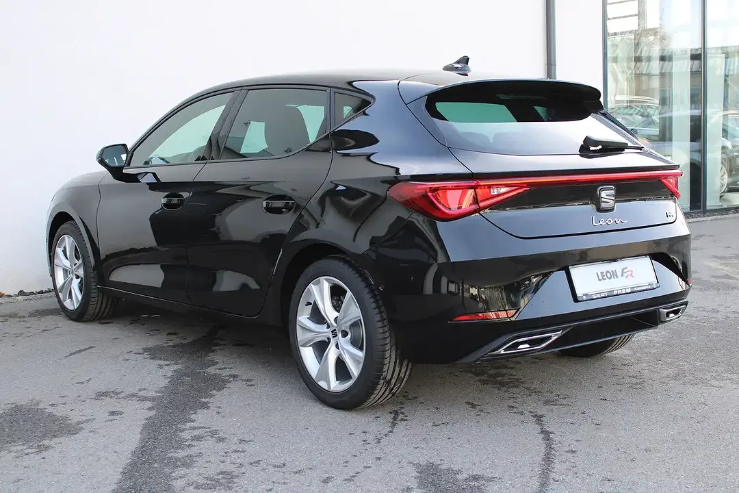 SEAT Leon - Thumbnail 5