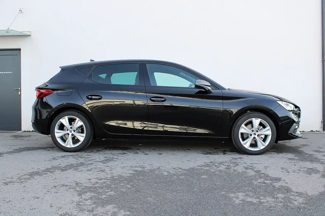 SEAT Leon - Thumbnail 9