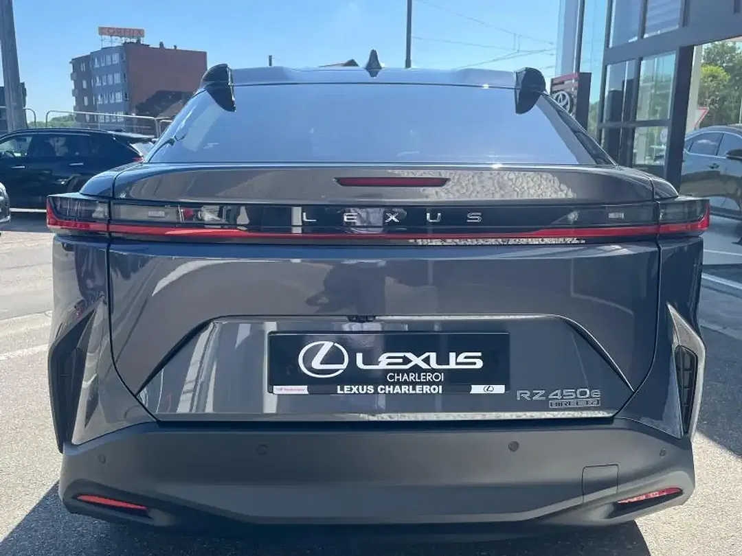 Lexus RZ - Thumbnail 5