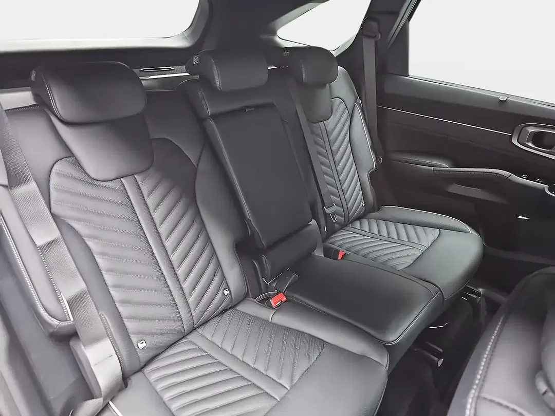 Kia Sorento - Thumbnail 18