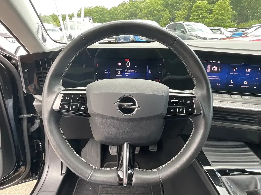 Opel Astra - Thumbnail 9