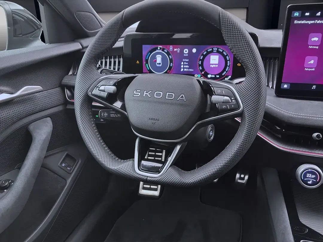 Skoda Superb - Thumbnail 12