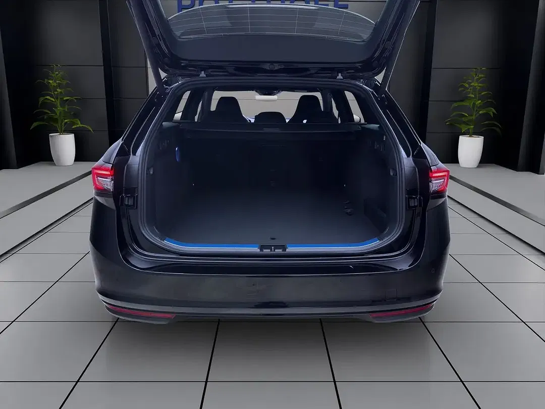 Skoda Superb - Thumbnail 5