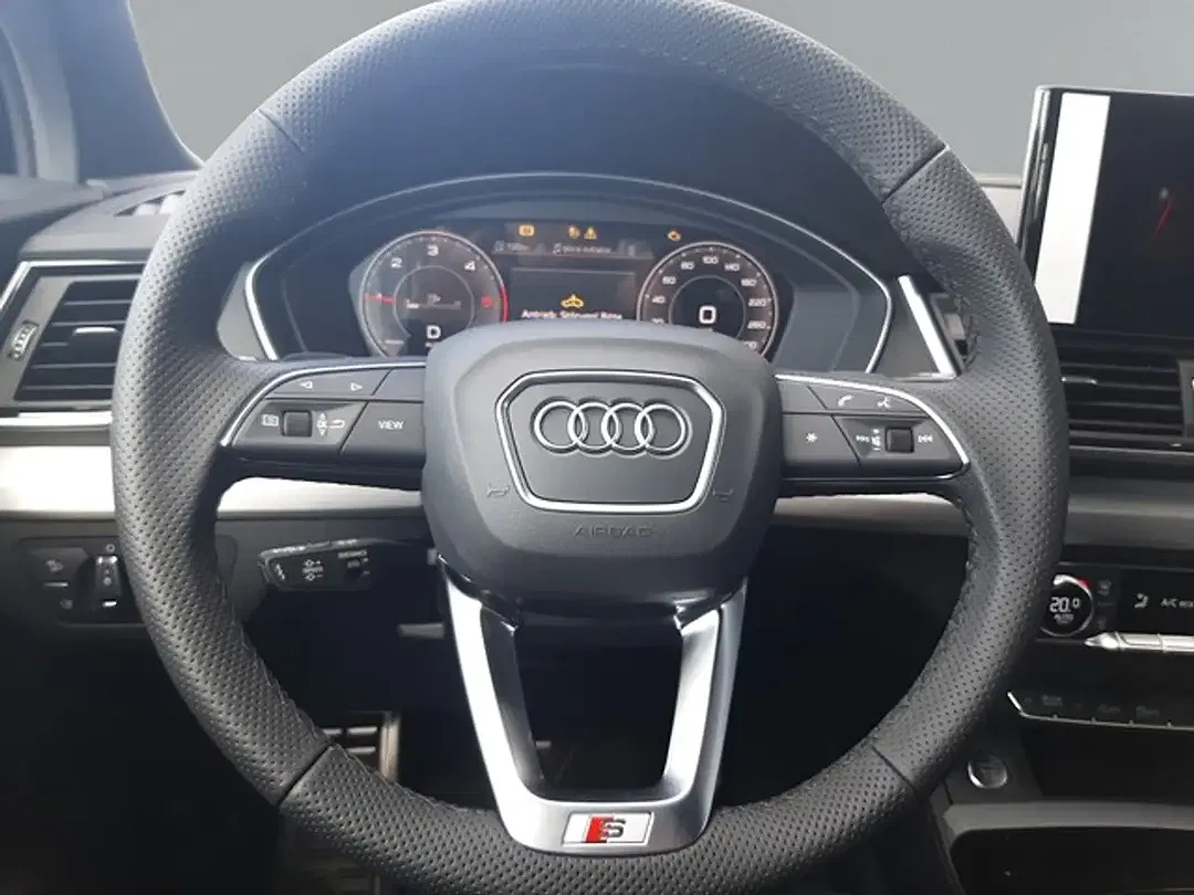Audi Q5 - Thumbnail 10