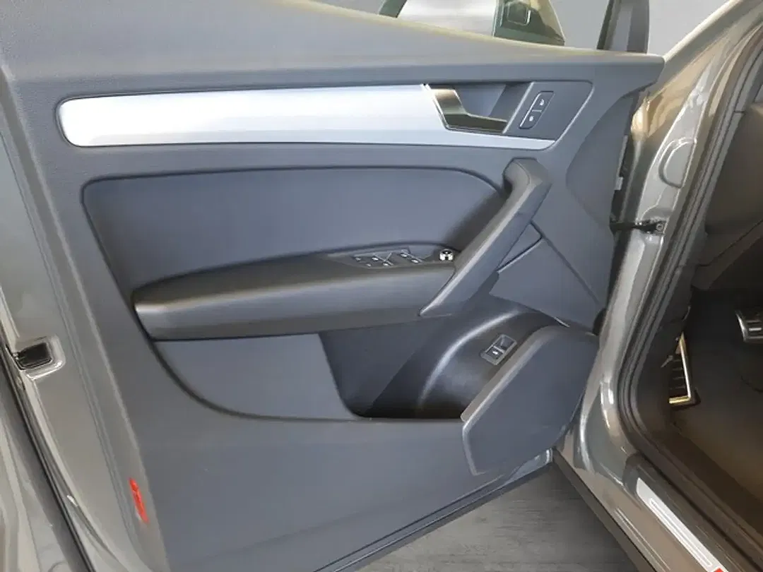 Audi Q5 - Thumbnail 13