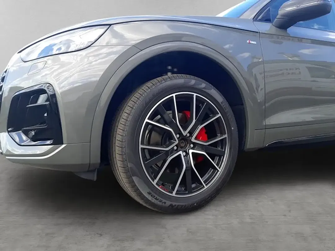 Audi Q5 - Thumbnail 6