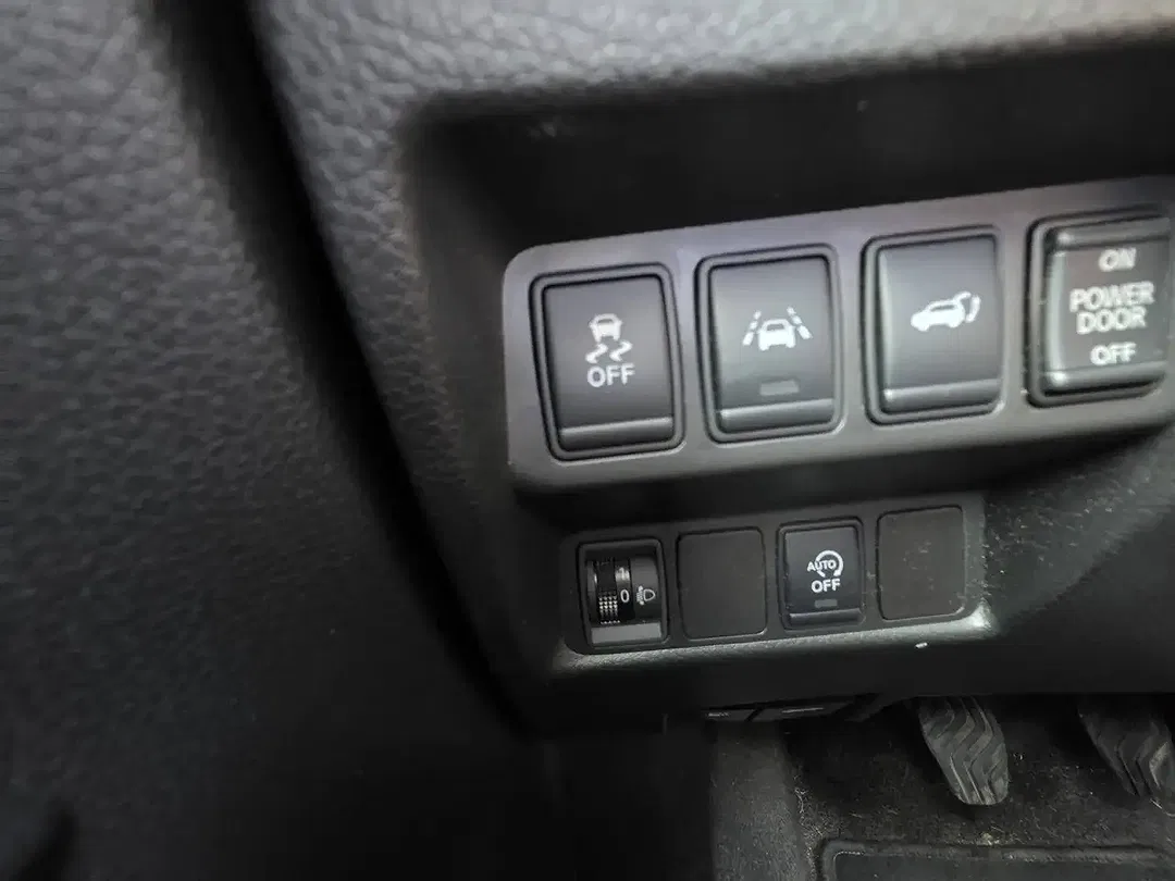 Nissan X-Trail - Thumbnail 15