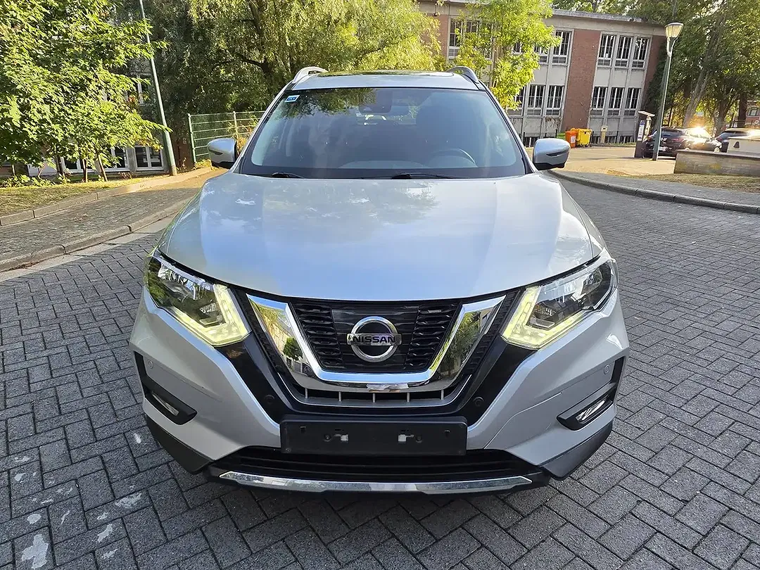 Nissan X-Trail - Thumbnail 3