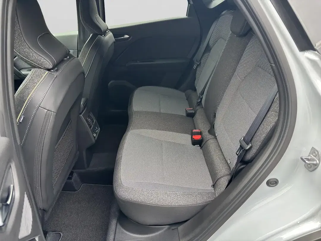 Renault Captur - Thumbnail 14