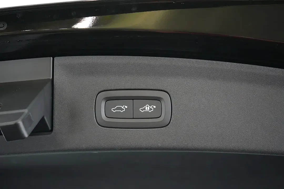 Polestar 2 - Thumbnail 22