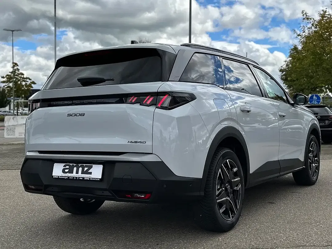 Peugeot 5008 - Thumbnail 4