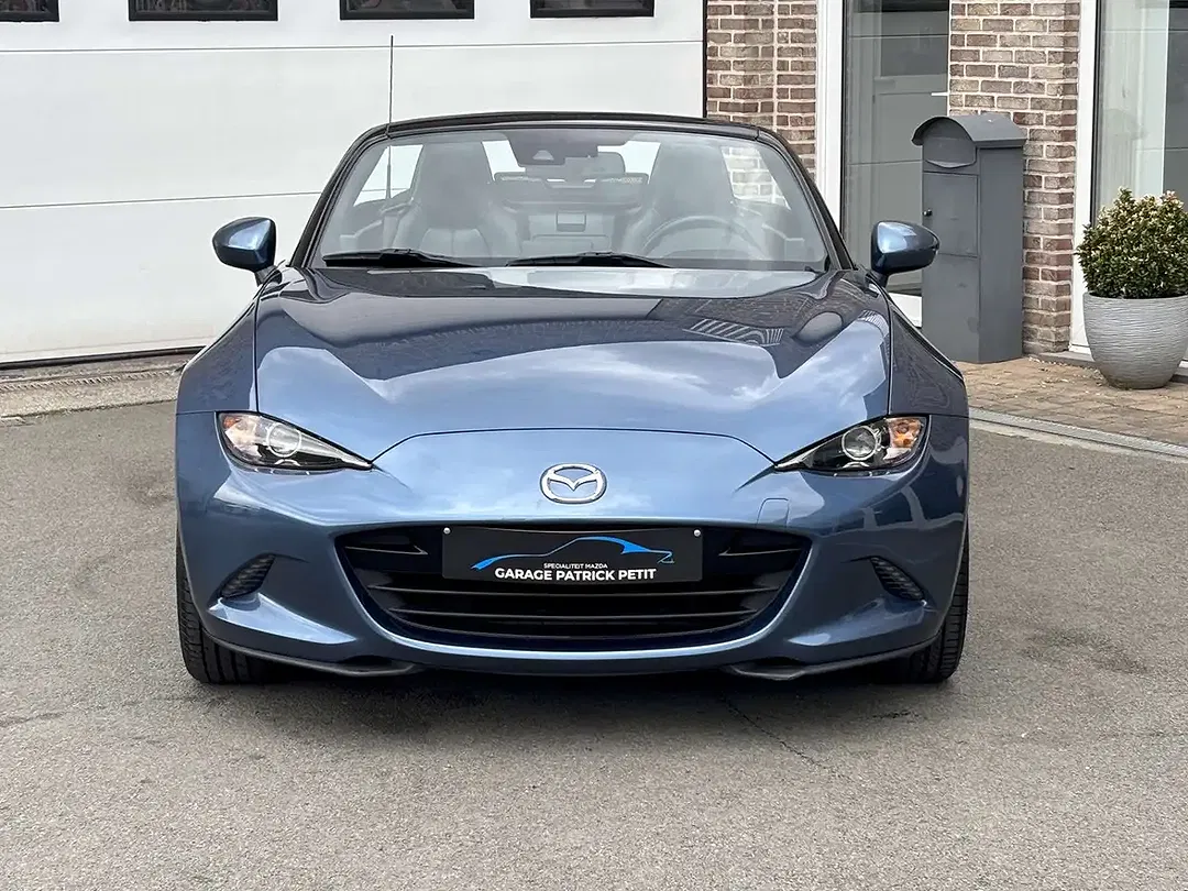 Mazda MX-5 - Thumbnail 2