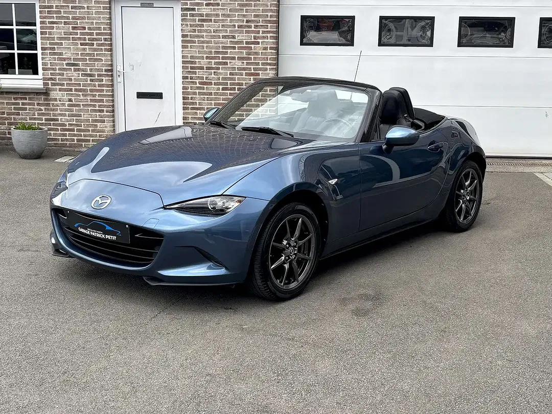 Mazda MX-5 - Thumbnail 3