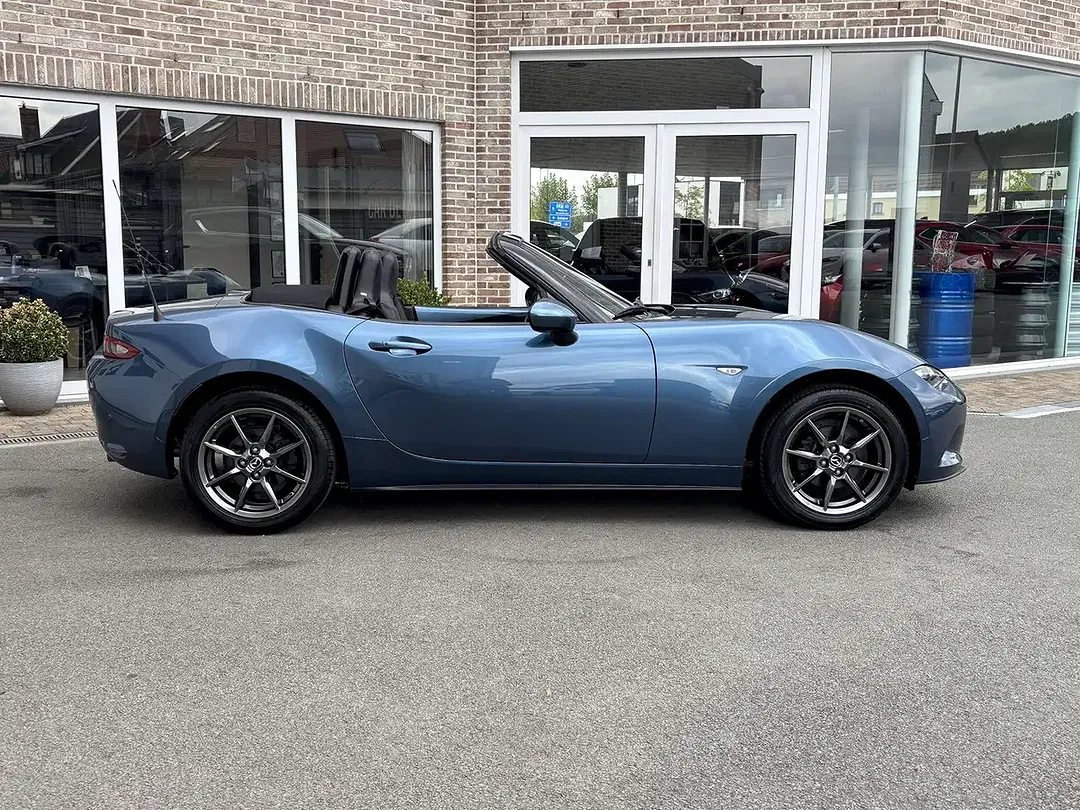 Mazda MX-5 - Thumbnail 6
