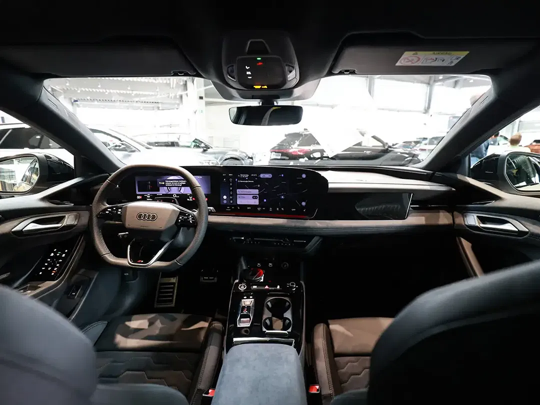 Audi A6 e-tron - Thumbnail 7