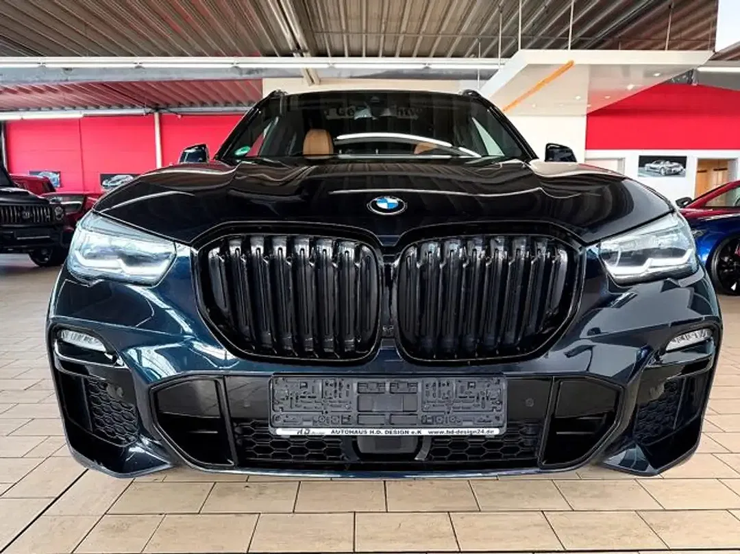 BMW X5 - Thumbnail 10