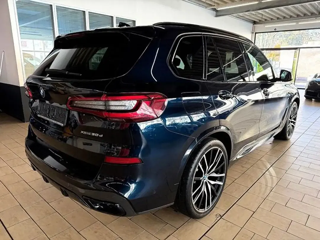 BMW X5 - Thumbnail 6
