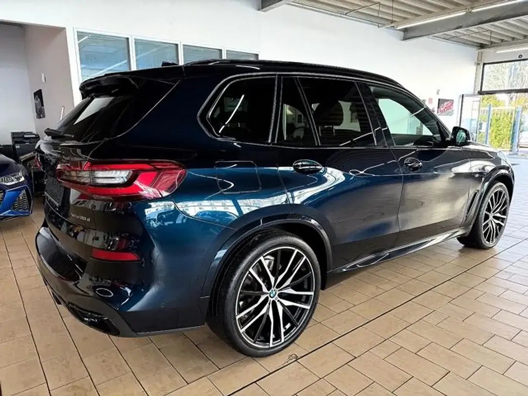 BMW X5 - Thumbnail 9