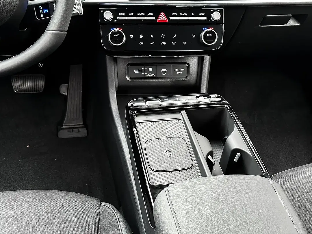 Hyundai TUCSON - Thumbnail 10