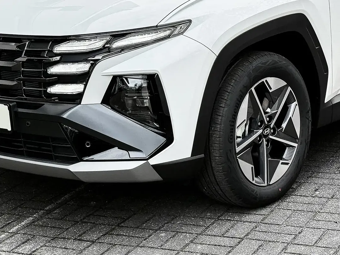Hyundai TUCSON - Thumbnail 3